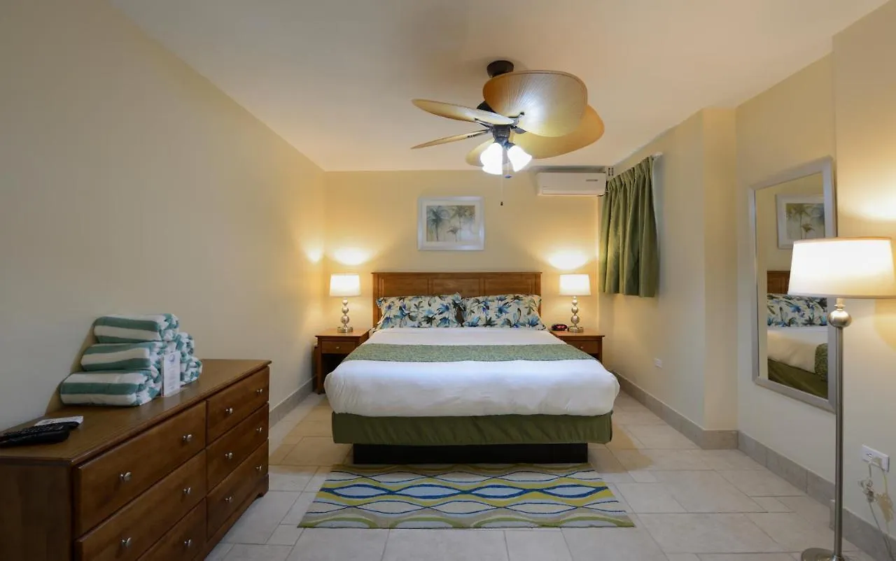 Sea Palace Philipsburg  3*, Philipsburg (Sint Maarten)